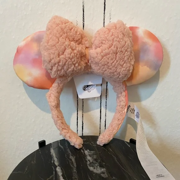 Disney | Accessories | Nwt Disney Parks Pink Sherpa Tie Dye  display picture 1